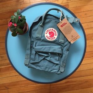 Fjall Raven Kanken Mini backpack: Frost Green